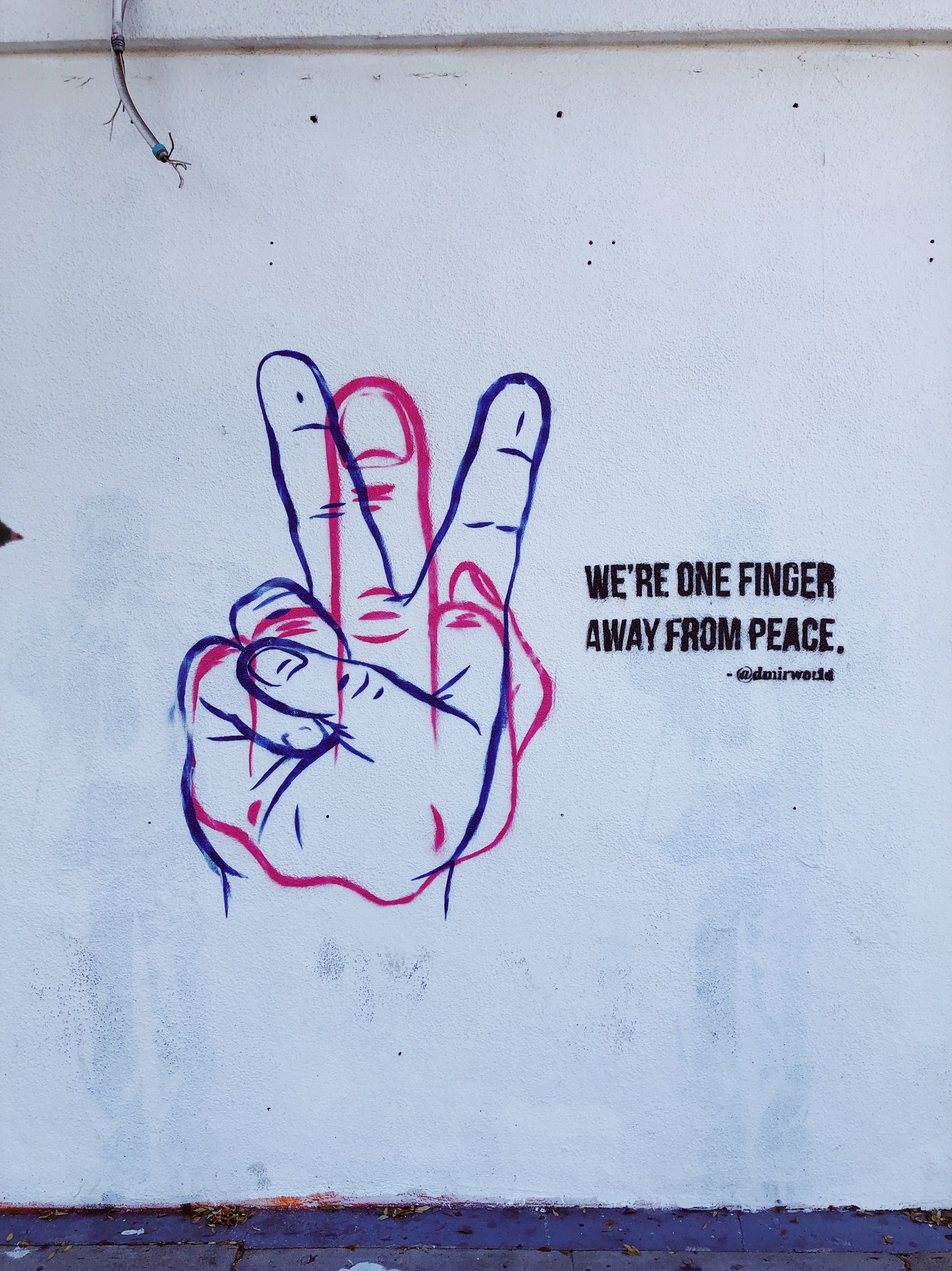 Estamos a un Dedo de la Paz