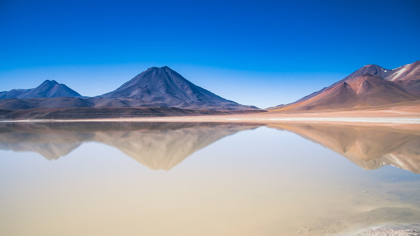 A la Cercanía del Volcán Lascar