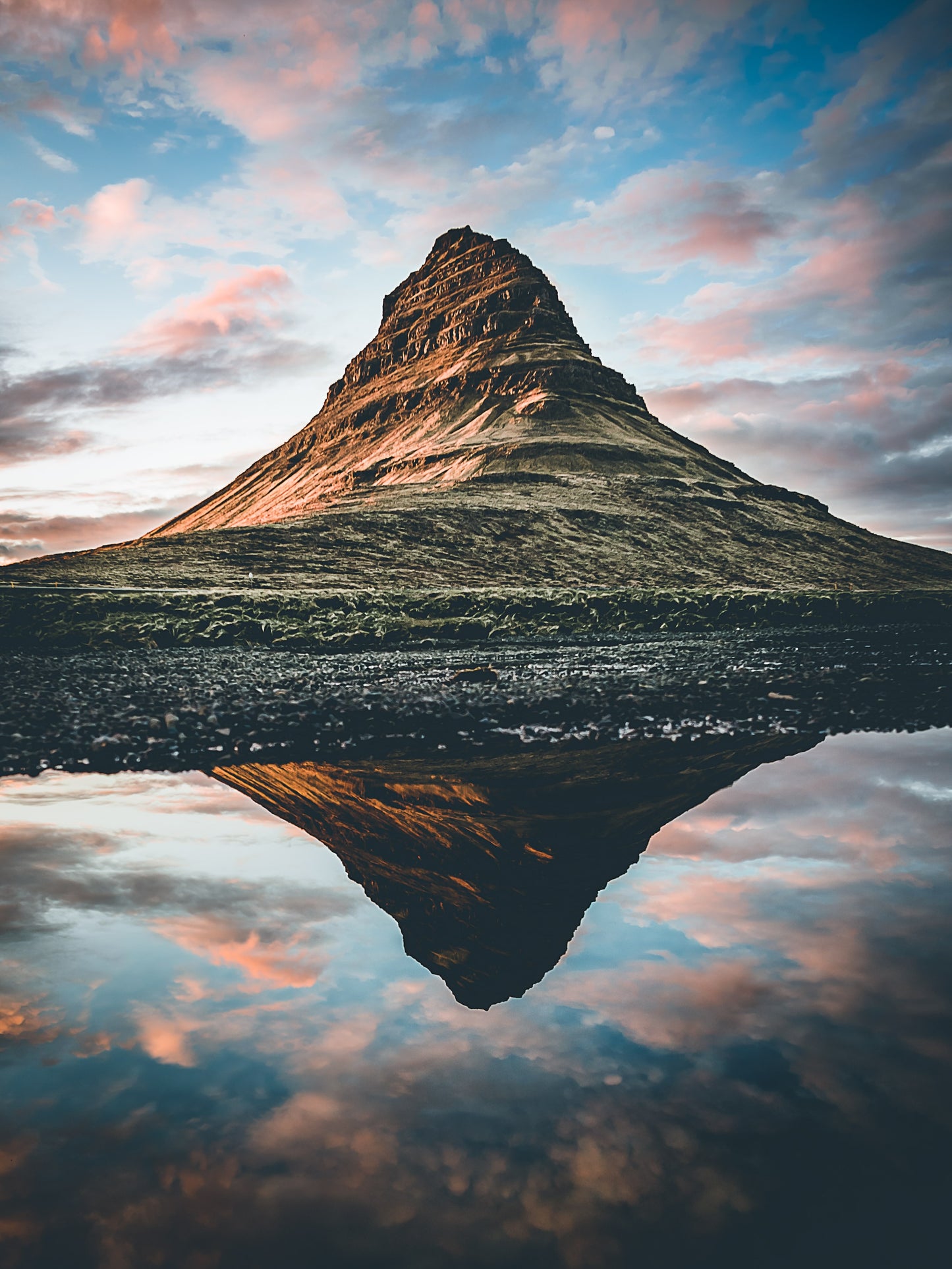 Reflejo de la Montaña