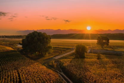 Puesta de Sol en la Granja